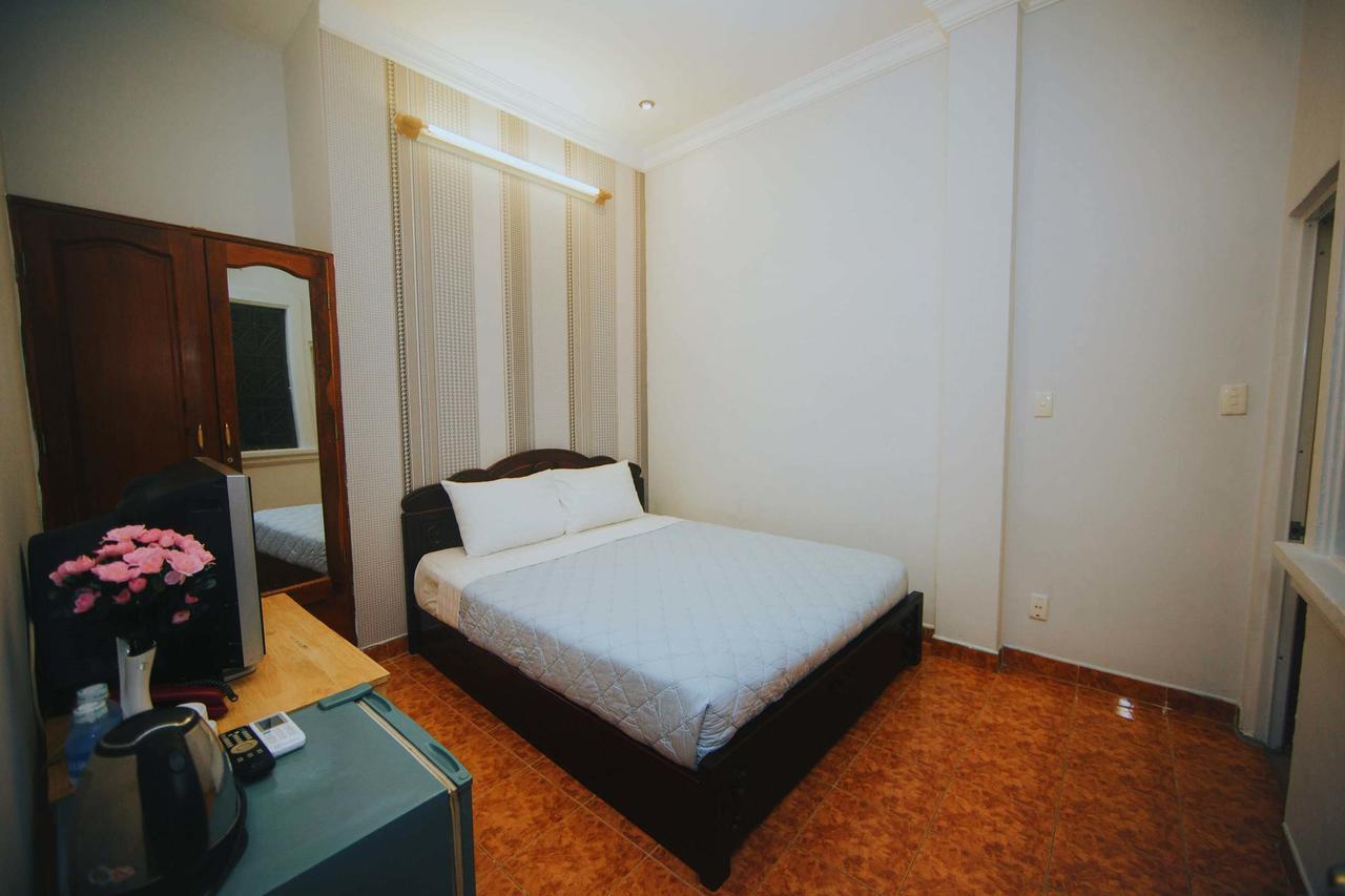 Ha Vy Hotel Ho-Chi-Minh-Stadt Exterior foto