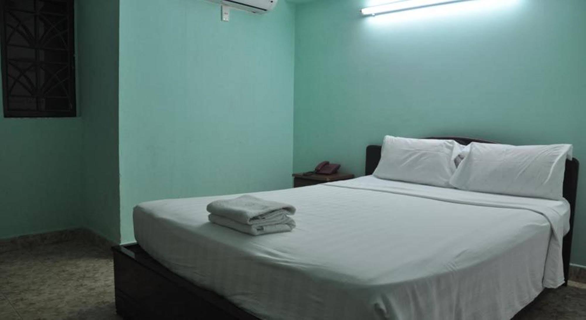 Ha Vy Hotel Ho-Chi-Minh-Stadt Exterior foto